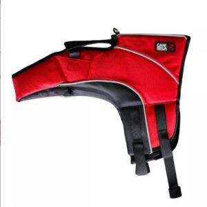 Gilet de sauvetage rouge pour chien CaniGourmand, vue de profil, équipé d'une poignée dorsale de sécurité, de sangles ajustables et de bandes réfléchissantes.