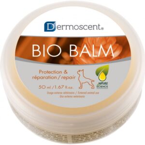 Pot de 50 ml de baume Dermoscent Bio Balm pour les coussinets et la truffe du chien